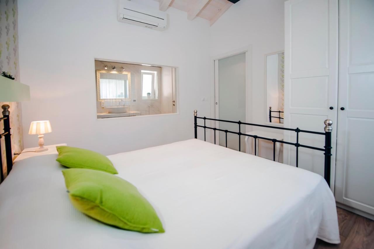 Villa Kos Rovinj Apartments Bagian luar foto