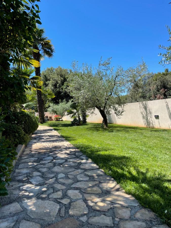 Villa Kos Rovinj Apartments Bagian luar foto